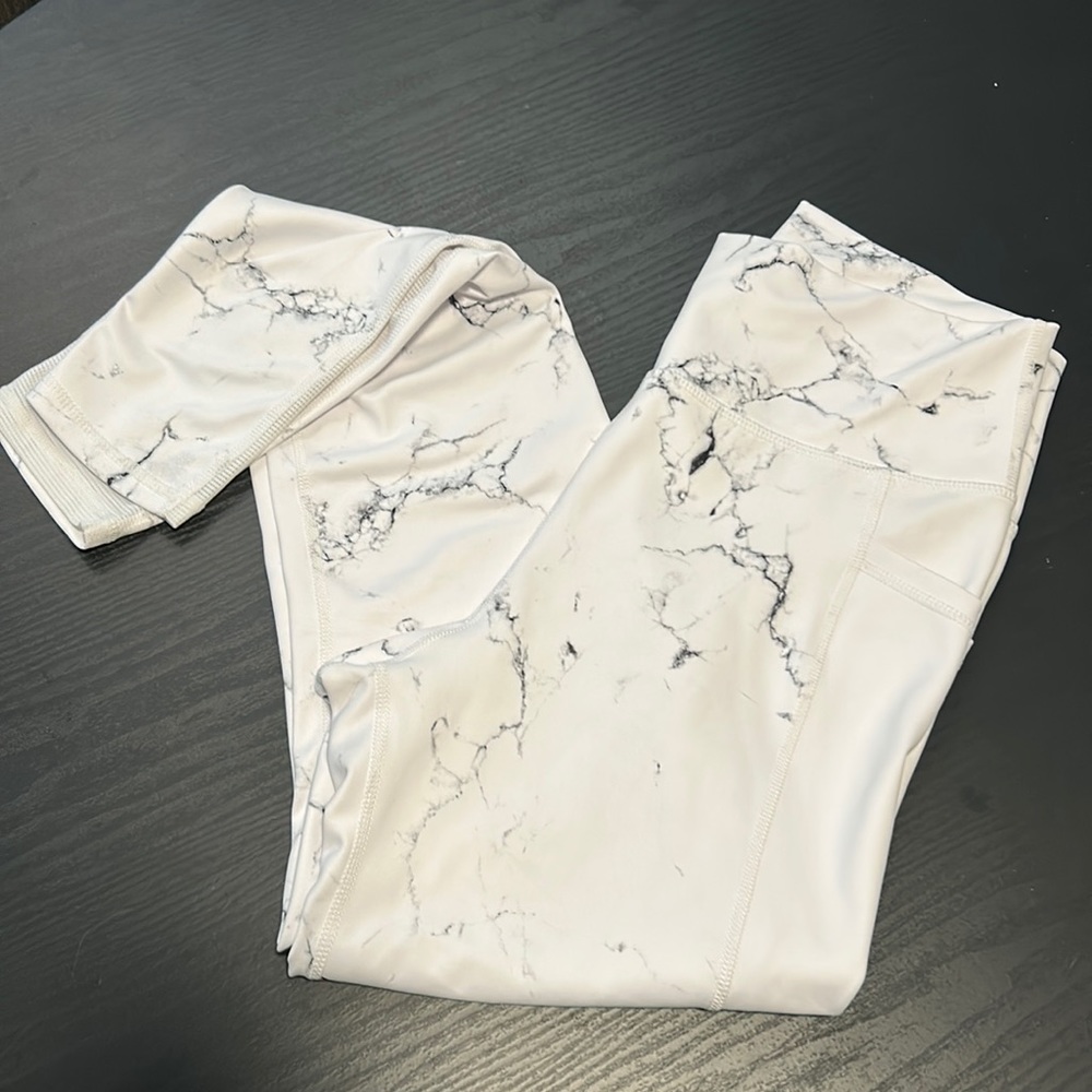 Buff Bunny leggings